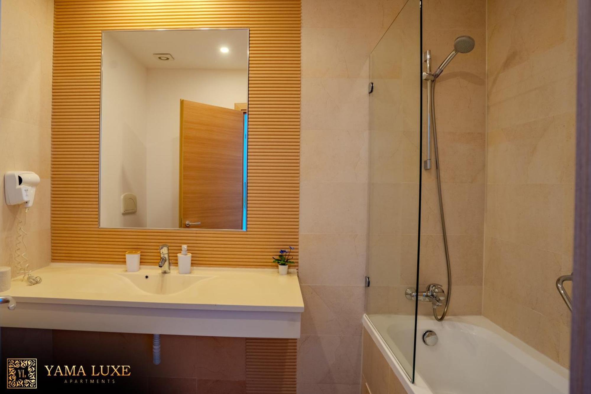 Yamaluxe Apartments - Bucuresti Bagian luar foto